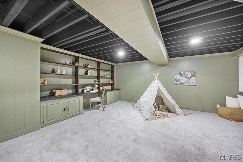 Westbury 5 - Residential