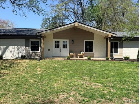 Tiny photo for 170 Saddleford Drive, Chesterfield, MO 63017 (MLS # 26010754)