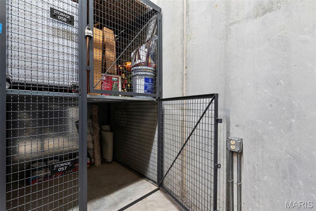 Park East Tower Condos - Residential