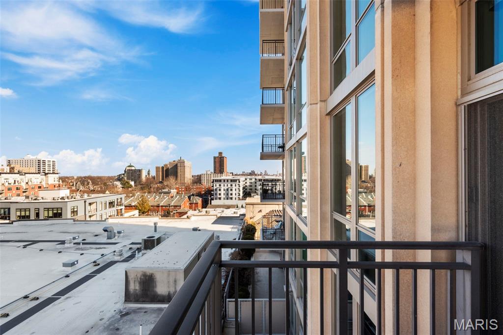 Park East Tower Condos - Residential