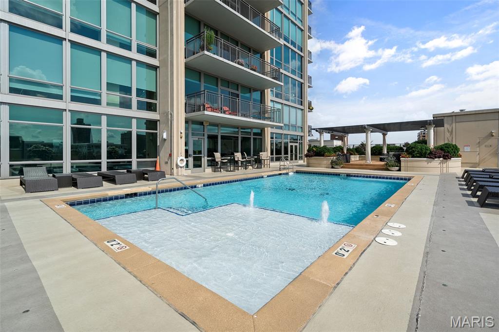 Park East Tower Condos - Residential