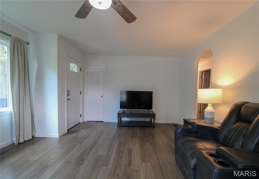 1121 Wolf Hollow Road - Photo 4