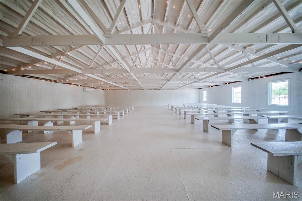 County - Commercial Sale