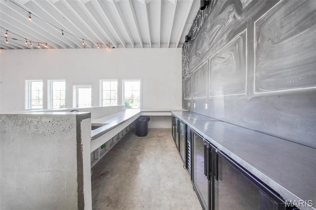 County - Commercial Sale