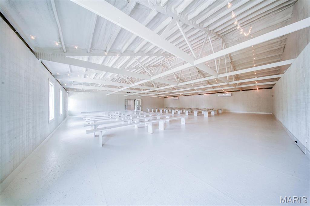 County - Commercial Sale