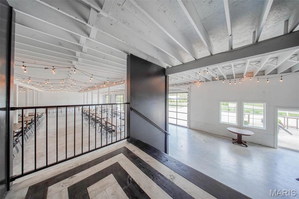 County - Commercial Sale