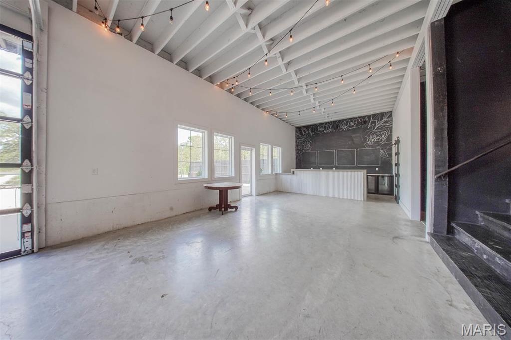 County - Commercial Sale