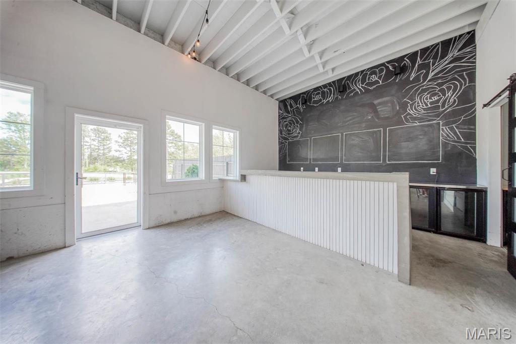 County - Commercial Sale