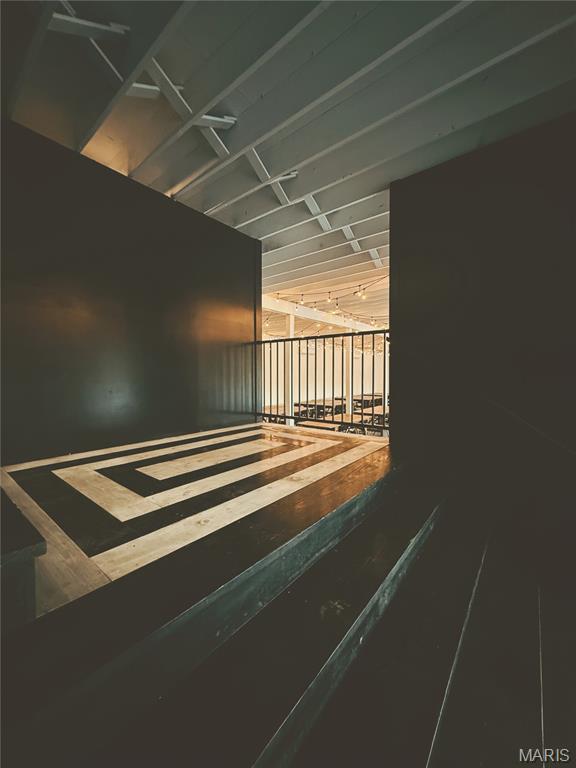 County - Commercial Sale