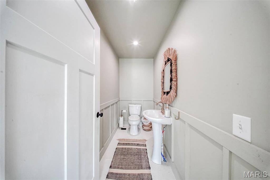 County - Commercial Sale