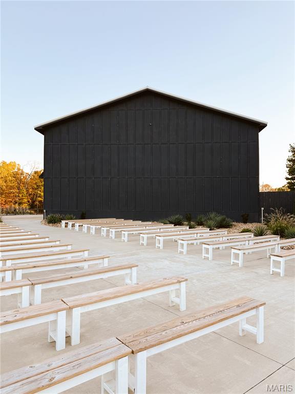 County - Commercial Sale