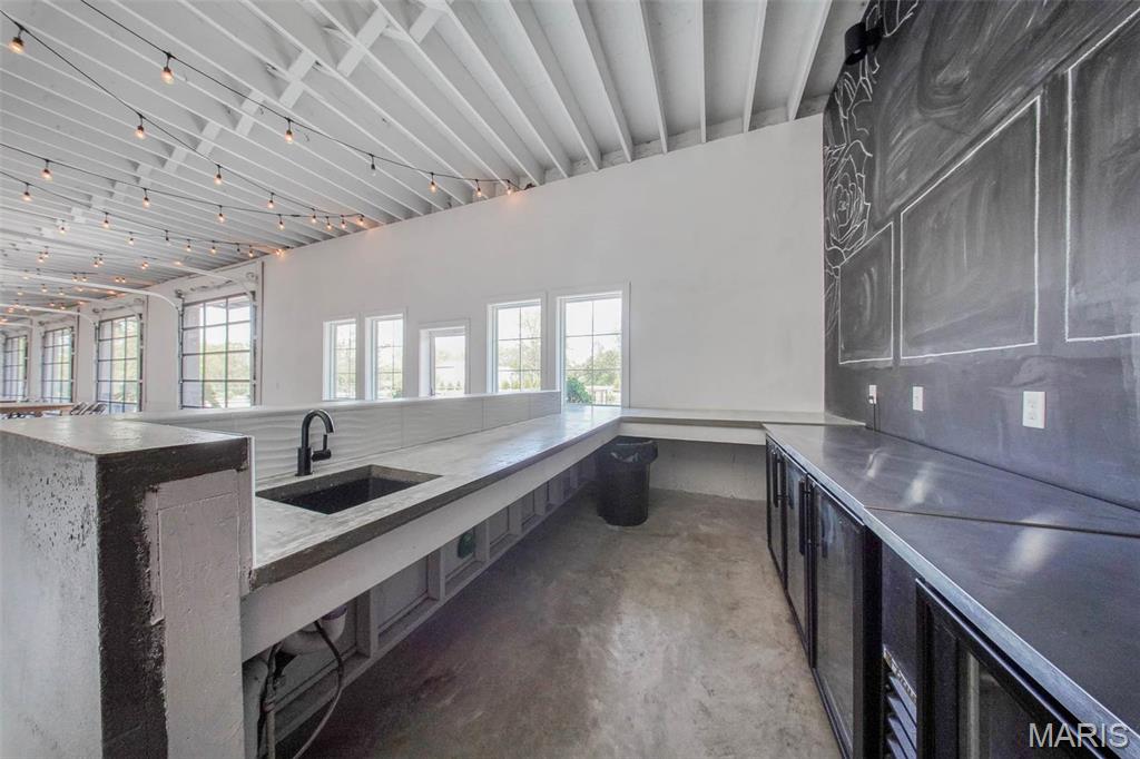 County - Commercial Sale