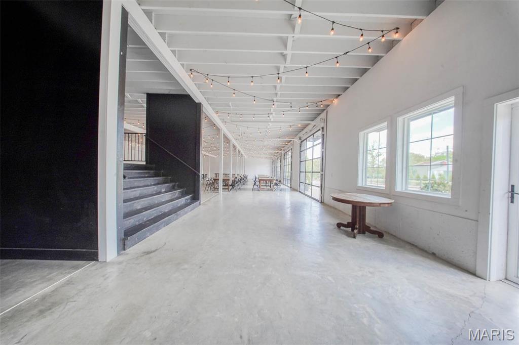 County - Commercial Sale