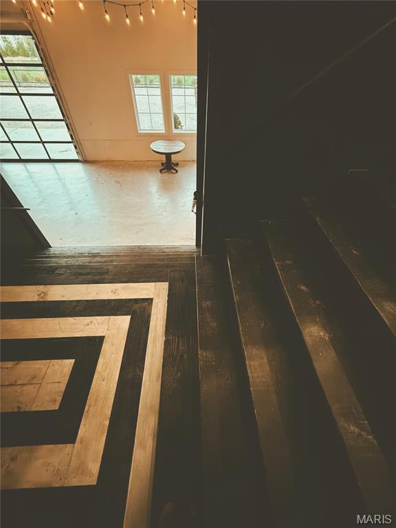 County - Commercial Sale