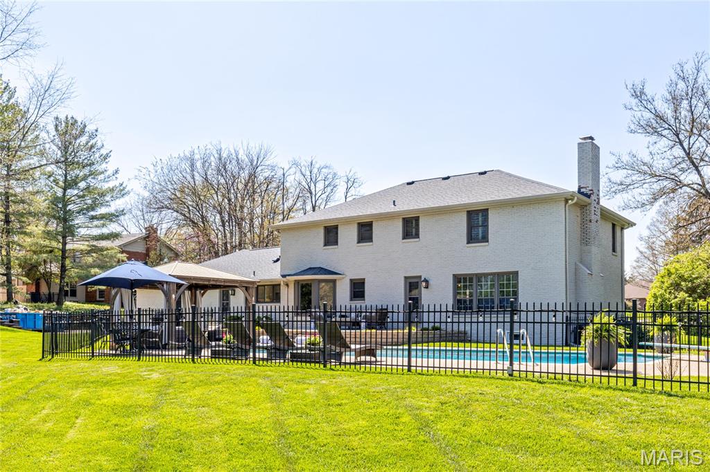 Windmoor Place 1 - Residential