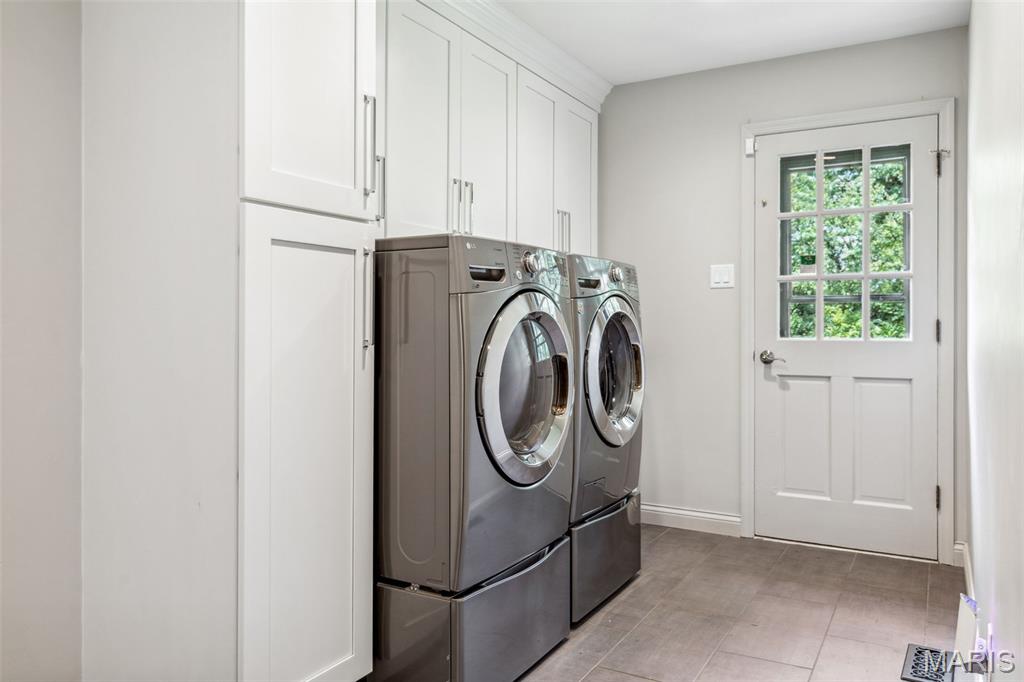 Windmoor Place 1 - Residential