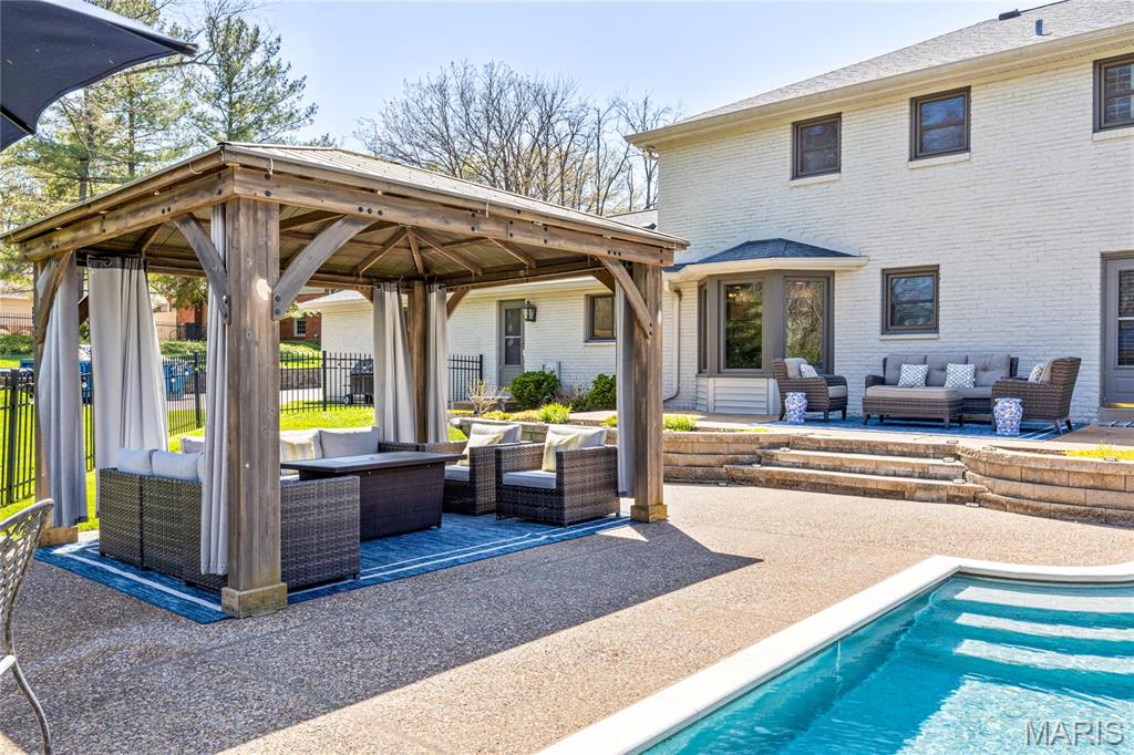 Windmoor Place 1 - Residential