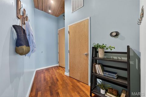 Tiny photo for 721 N 17th Street #405, St Louis, MO 63103 (MLS # 26027445)