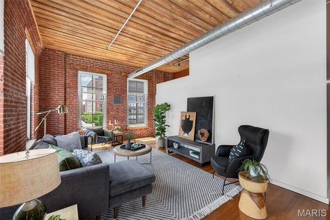 Tiny photo for 721 N 17th Street #405, St Louis, MO 63103 (MLS # 26027445)