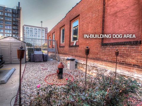Tiny photo for 721 N 17th Street #405, St Louis, MO 63103 (MLS # 26027445)