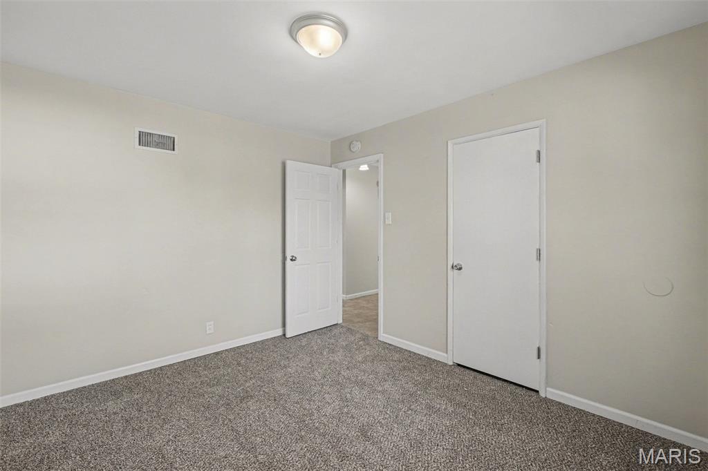 Foxrun 1 - Residential