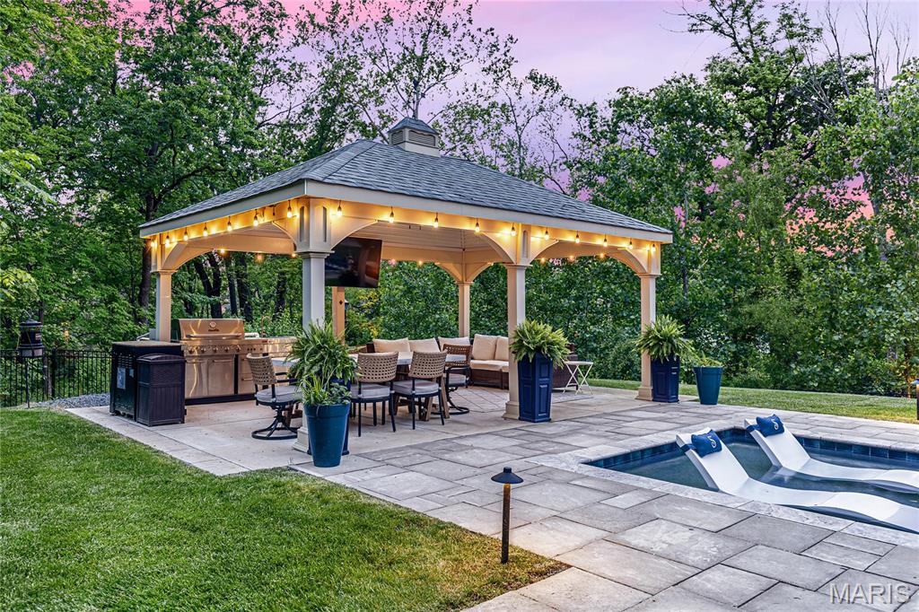 Lake Forest - Residential