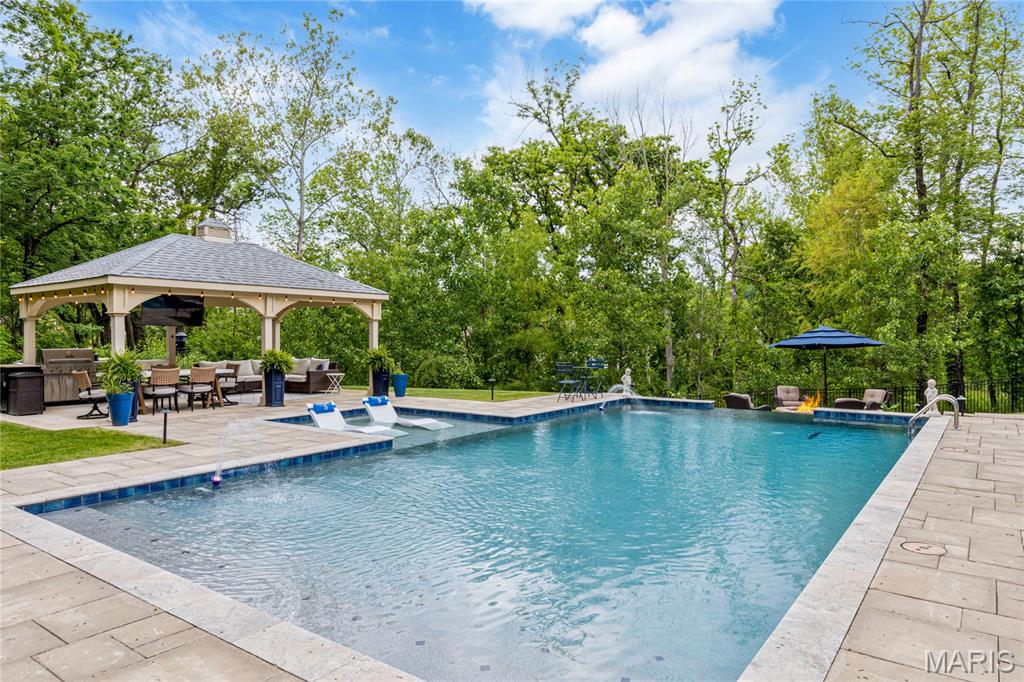 Lake Forest - Residential