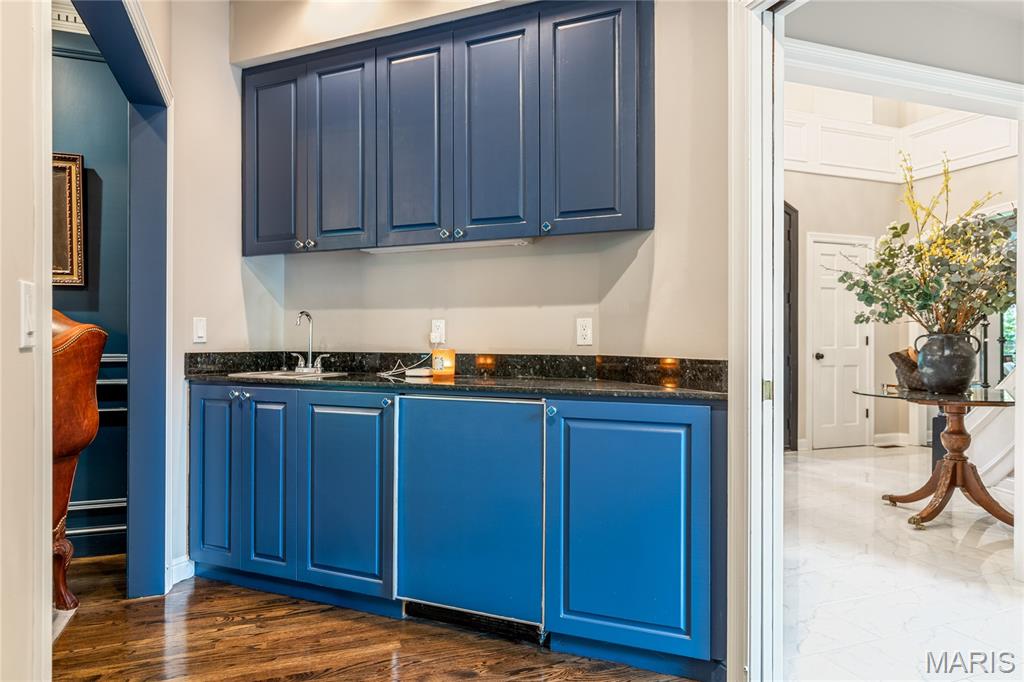 Lake Forest - Residential