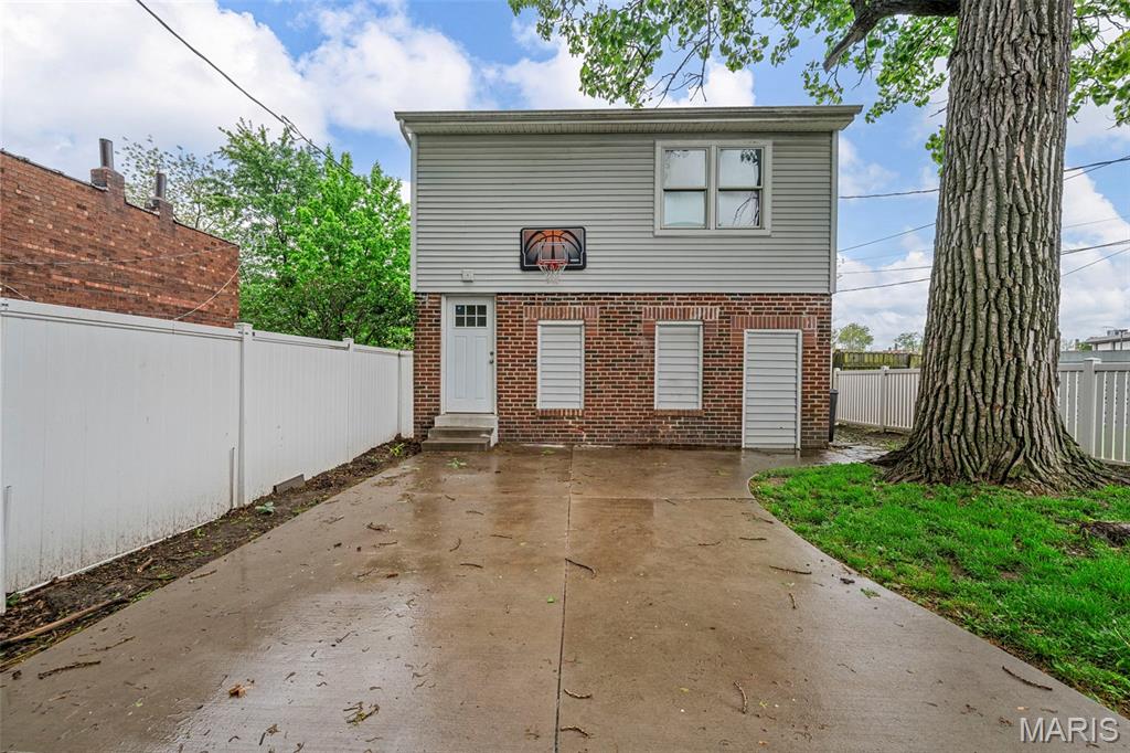 N/A - Residential Income