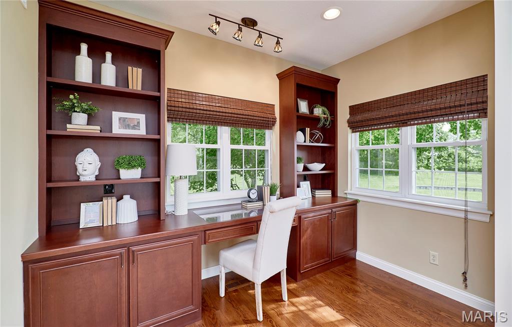 Camelot - Residential