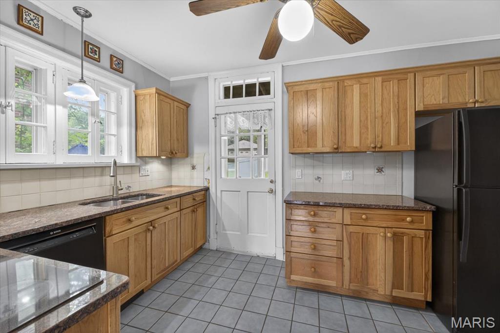Maryland Terrace - Residential
