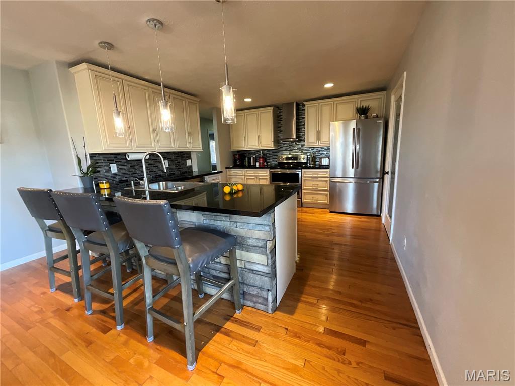 Currys Add - Residential