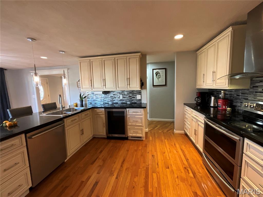 Currys Add - Residential