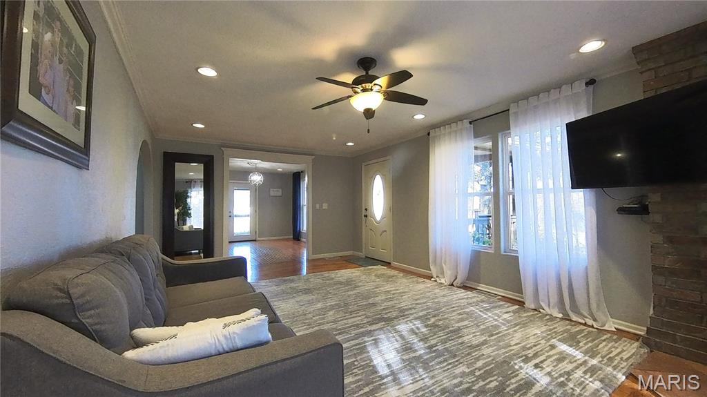 Currys Add - Residential