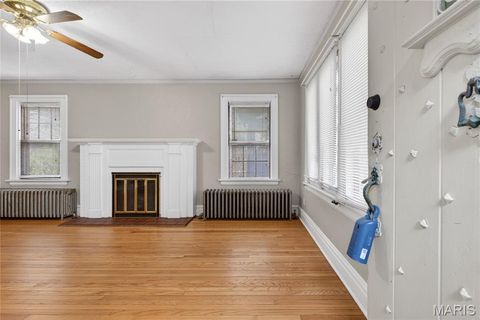 Tiny photo for 8369 Big Bend Boulevard, Webster Groves, MO 63119 (MLS # 26009977)