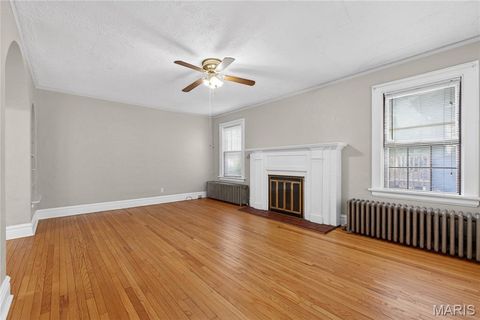 Tiny photo for 8369 Big Bend Boulevard, Webster Groves, MO 63119 (MLS # 26009977)