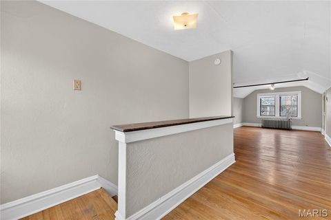 Tiny photo for 8369 Big Bend Boulevard, Webster Groves, MO 63119 (MLS # 26009977)