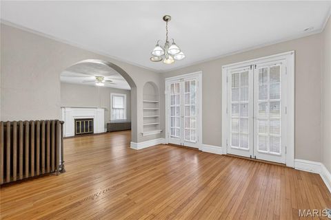 Tiny photo for 8369 Big Bend Boulevard, Webster Groves, MO 63119 (MLS # 26009977)