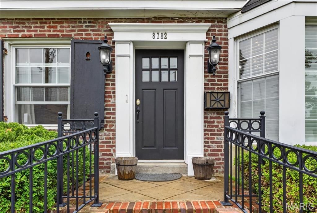 Photo of 8782 Lawn Avenue, St Louis, MO 63144 (MLS # 26026583)