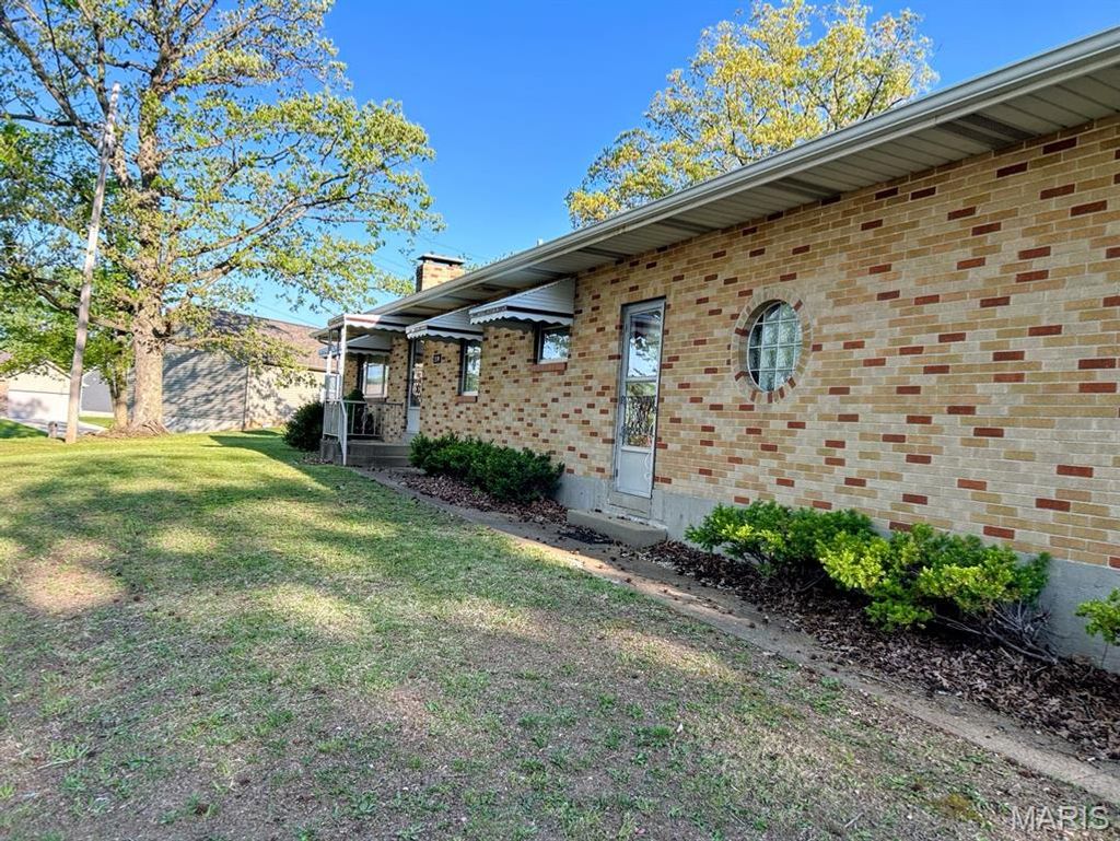 Photo of 258 Main Street, Herculaneum, MO 63048 (MLS # 26023590)