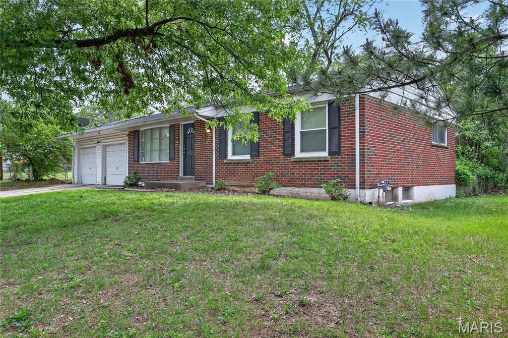Photo of 10535 Trask Drive, St Louis, MO 63136 (MLS # 26024584)