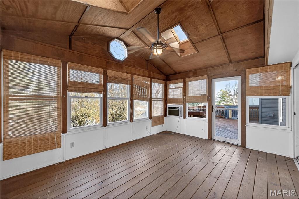 Meadow Bluffs Rev - Residential