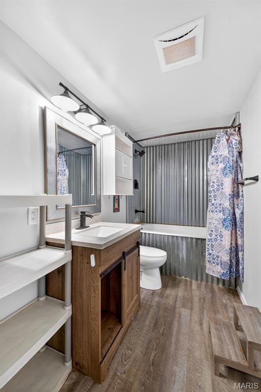 Meadow Bluffs Rev - Residential