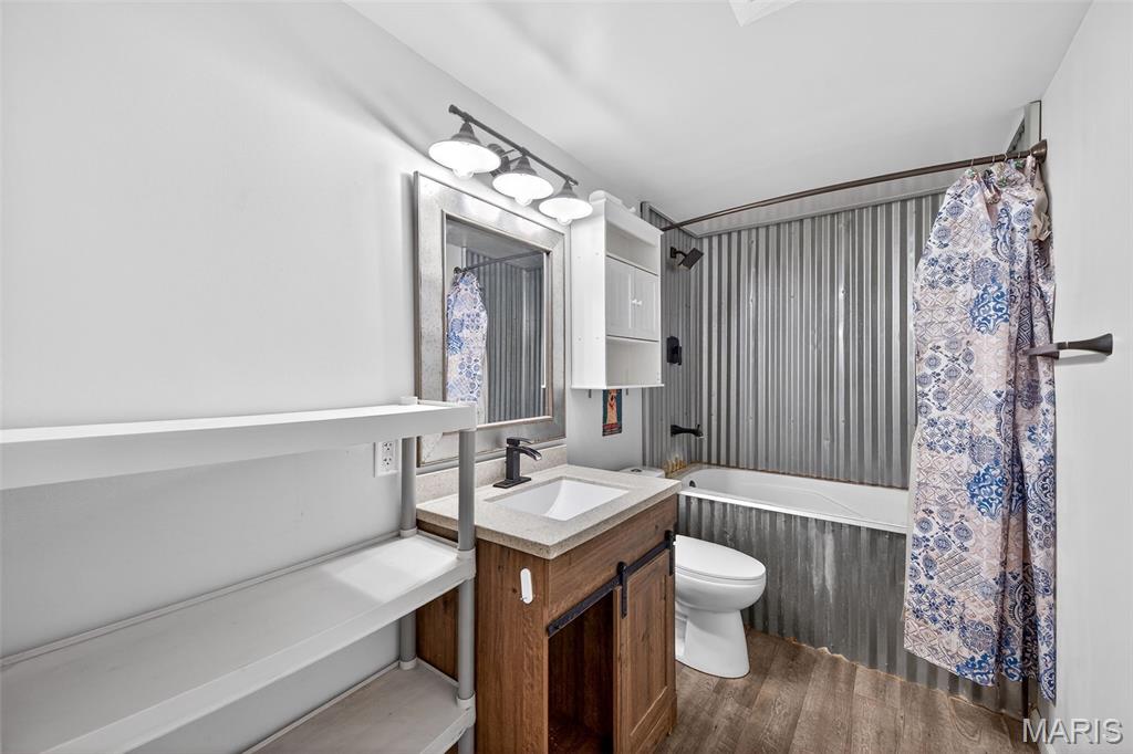 Meadow Bluffs Rev - Residential