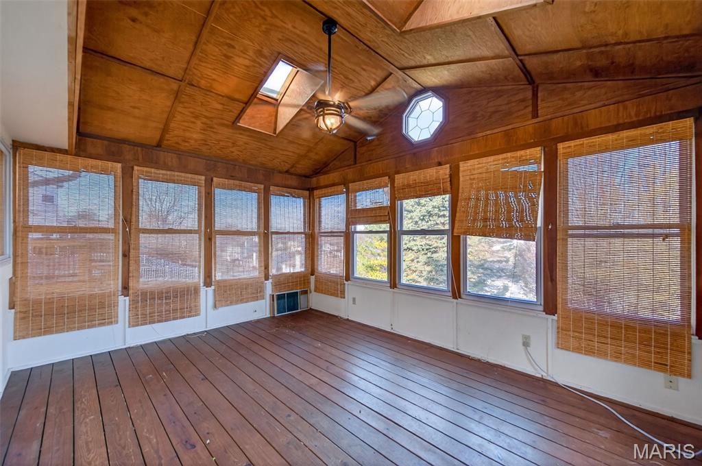 Meadow Bluffs Rev - Residential