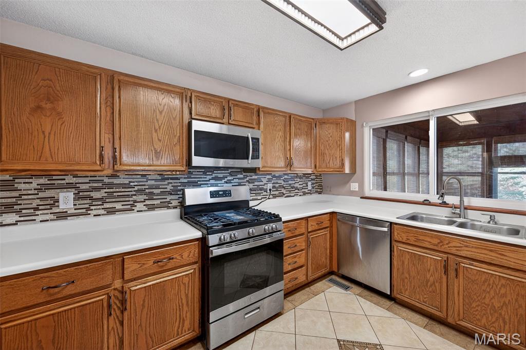 Meadow Bluffs Rev - Residential