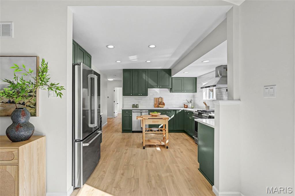 Marine Gardens - Residential