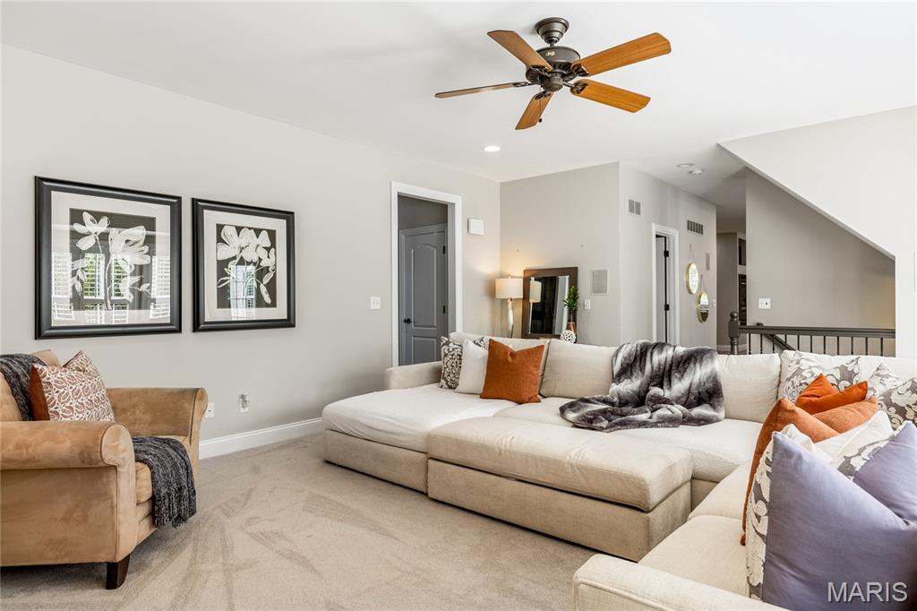 Boxwood Manor - Residential