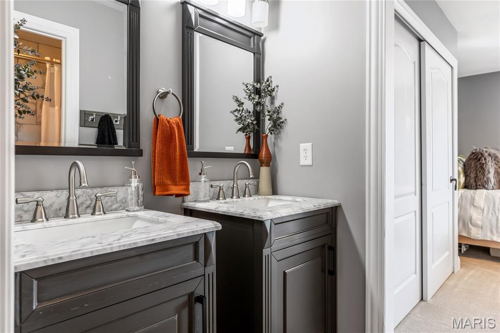 Boxwood Manor - Residential