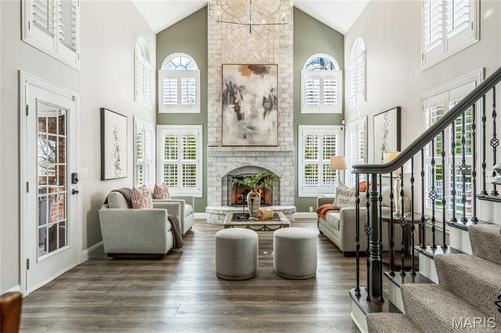 Boxwood Manor - Residential